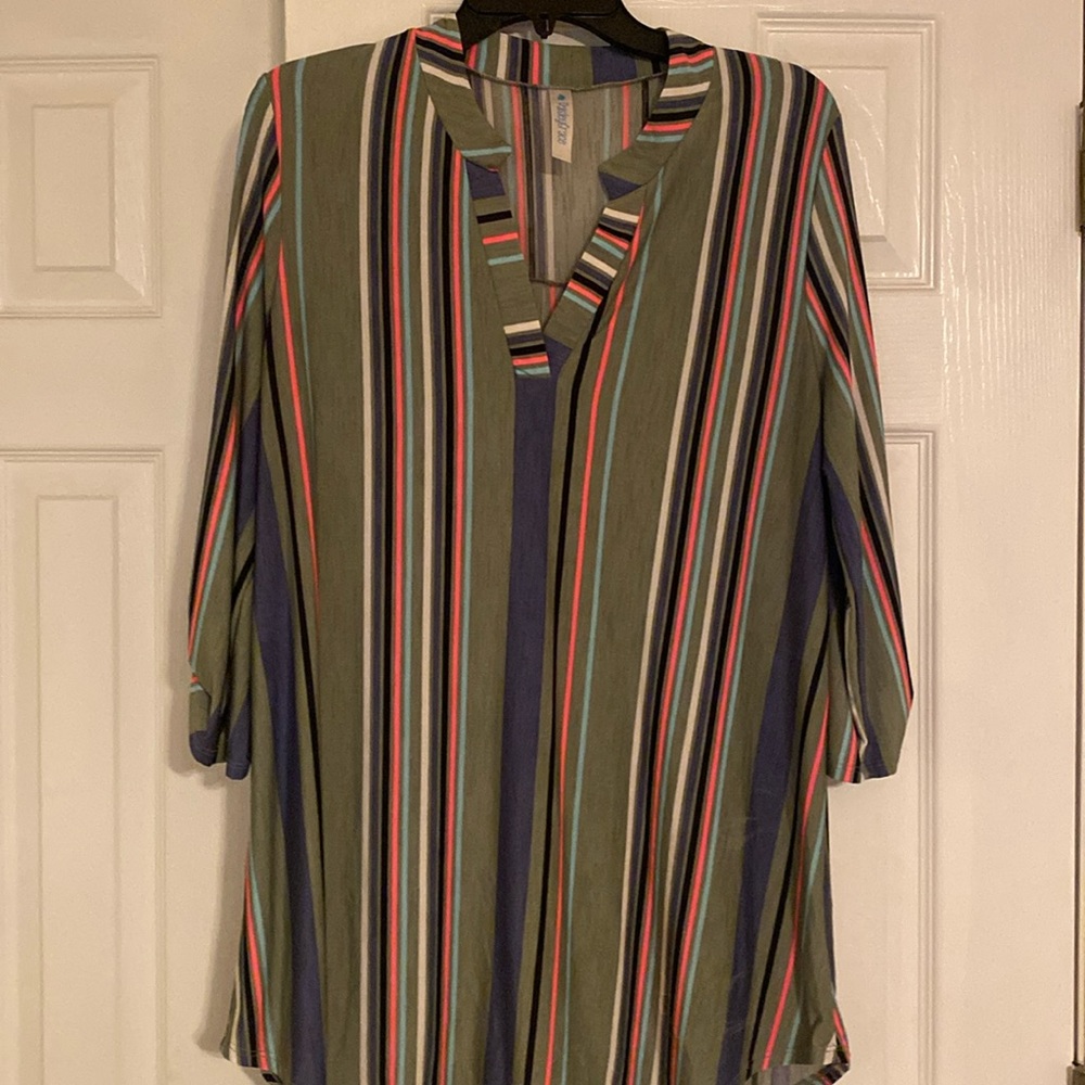 Paisley Grace 3/4 length sleeve shirt